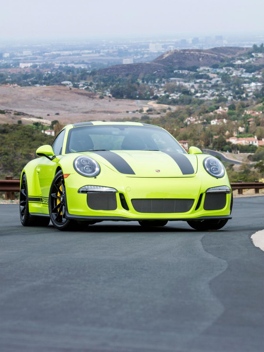  Porsche 911 R (991) 2016 года  (NA) (фото 2 из 40)